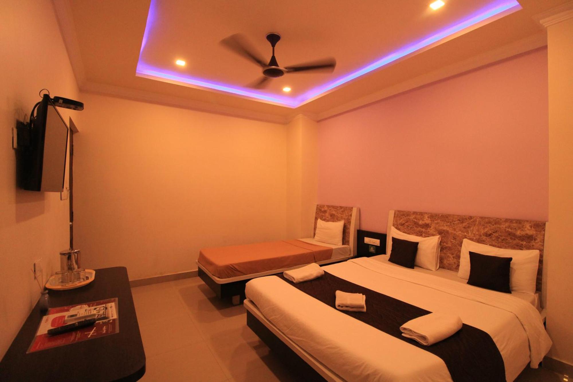 Bouvana Residency Pondicherry Exterior photo